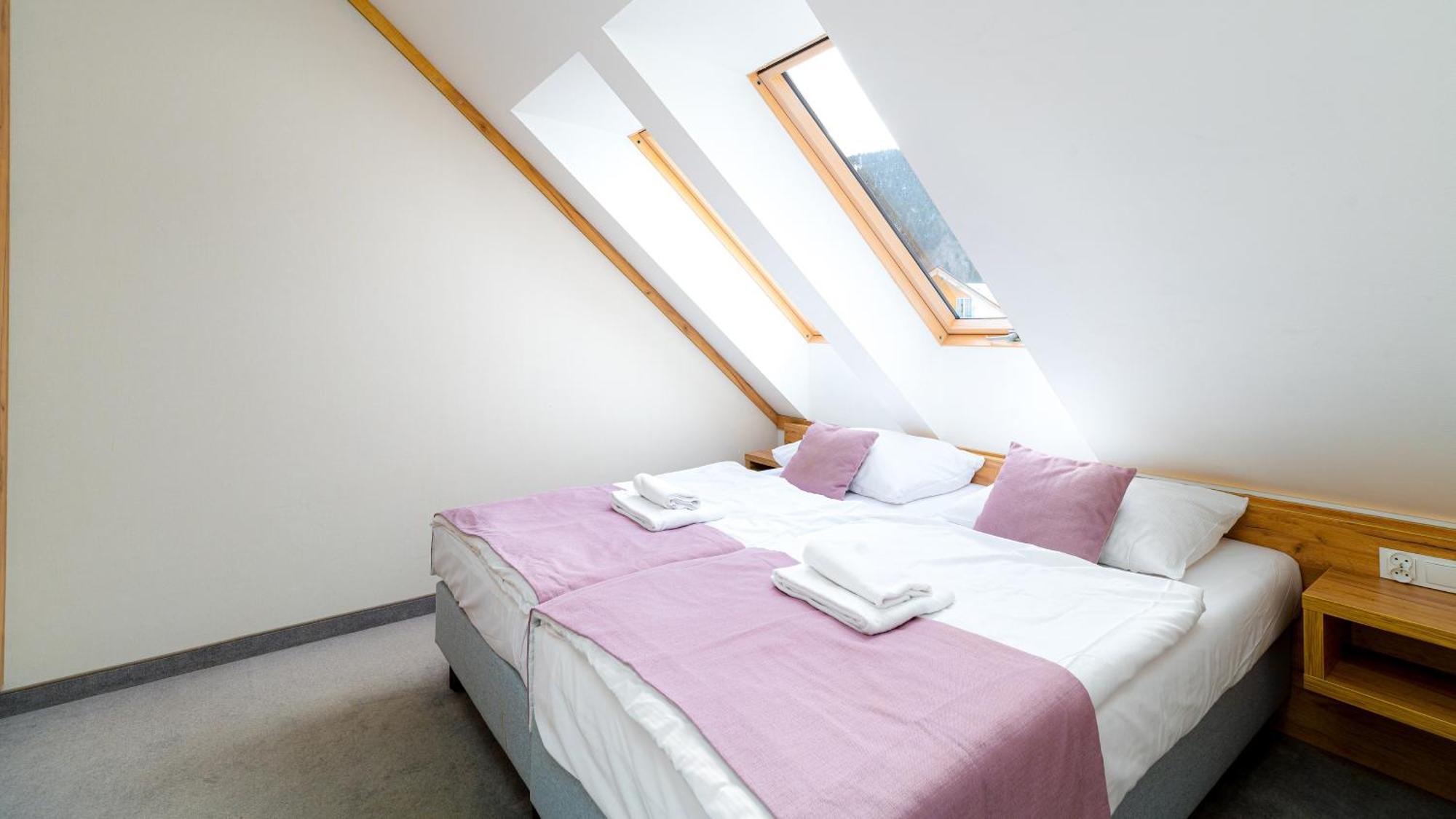 Panorama - Czarna Gora Resort By Sun & Snow Z Basenem I Sniadaniem แชนนา ภายนอก รูปภาพ