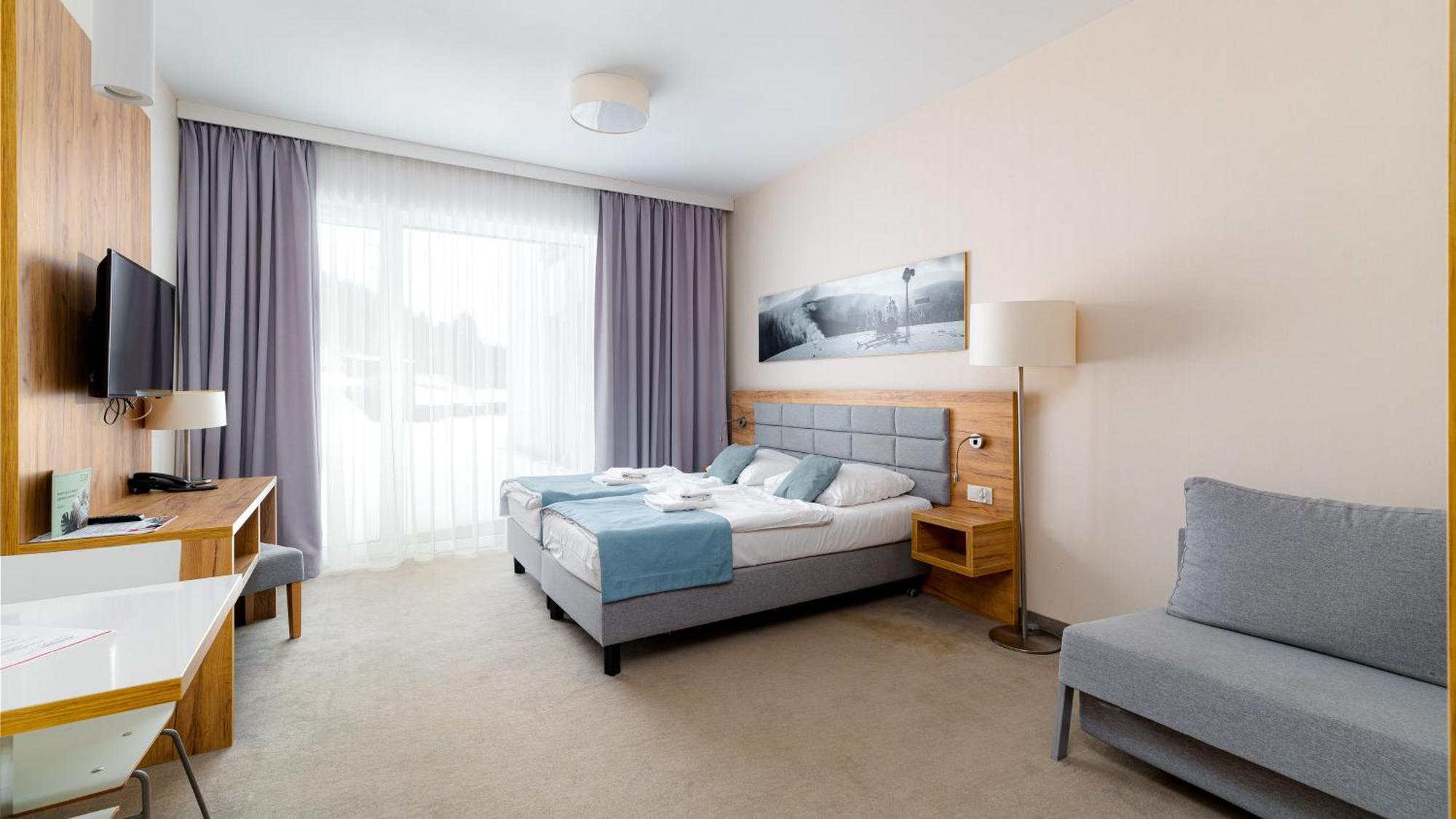 Panorama - Czarna Gora Resort By Sun & Snow Z Basenem I Sniadaniem แชนนา ภายนอก รูปภาพ